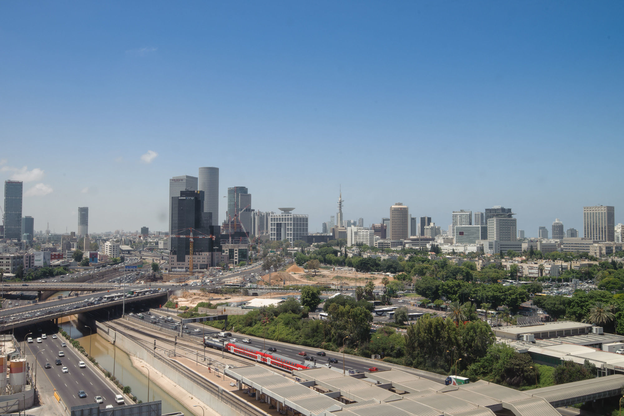 فندق ليوناردو سيتي تاور تل أبيب Giv'atayim المظهر الخارجي الصورة Tel Aviv
