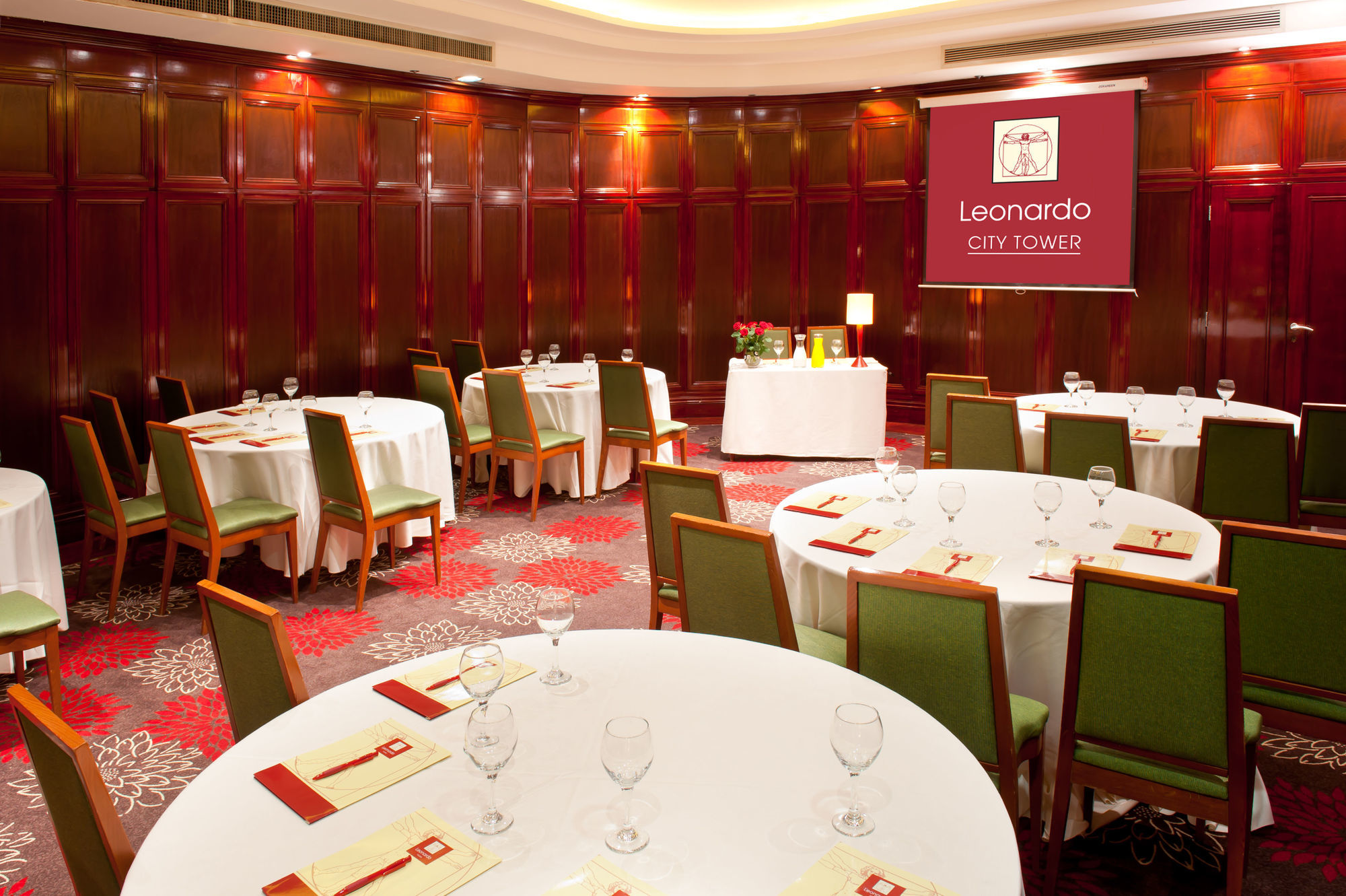 فندق ليوناردو سيتي تاور تل أبيب Giv'atayim المظهر الخارجي الصورة The Leonardo City Towers meeting room