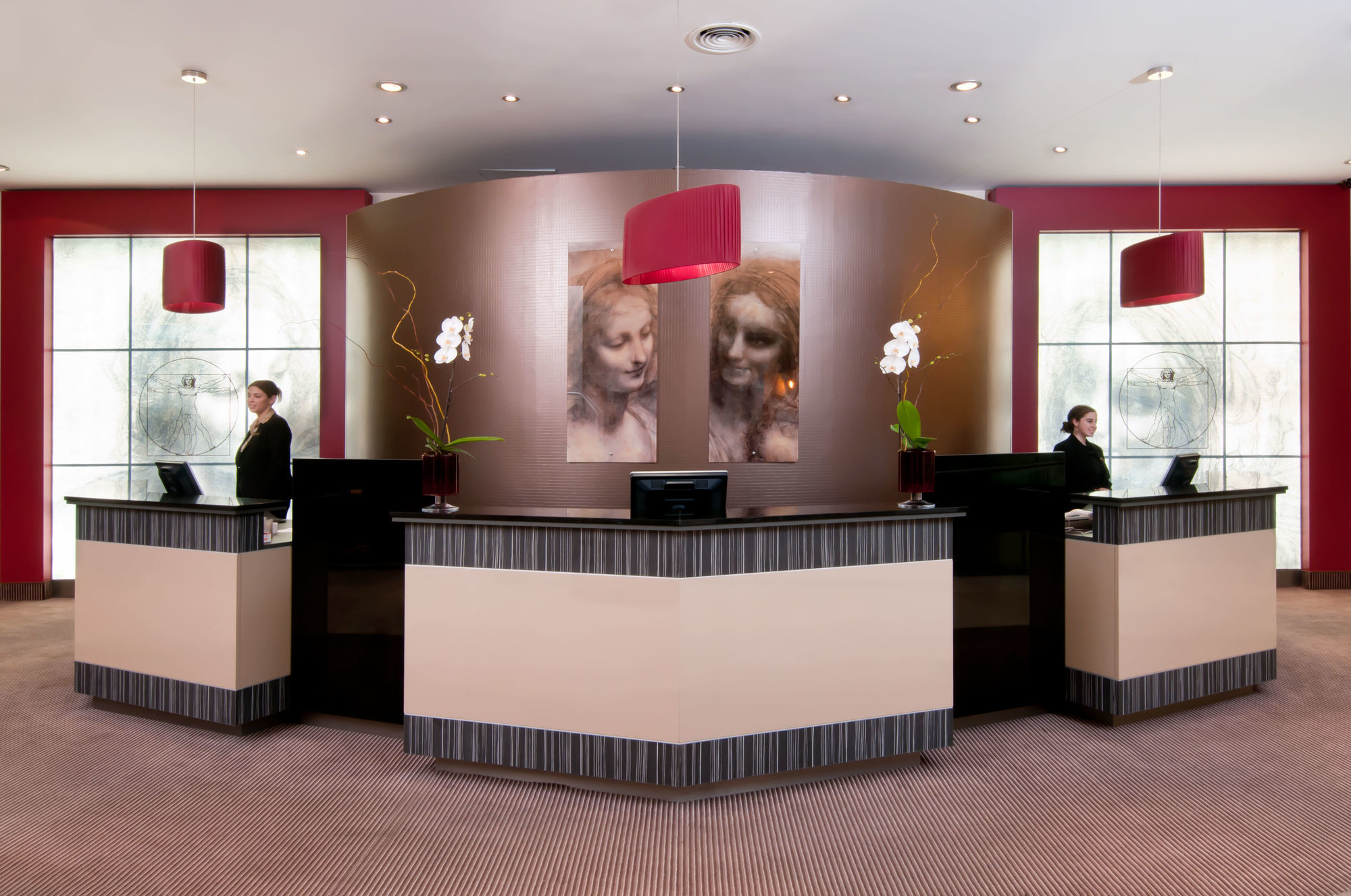 فندق ليوناردو سيتي تاور تل أبيب Giv'atayim المظهر الخارجي الصورة Reception desk at the Radisson Blu Hamburg